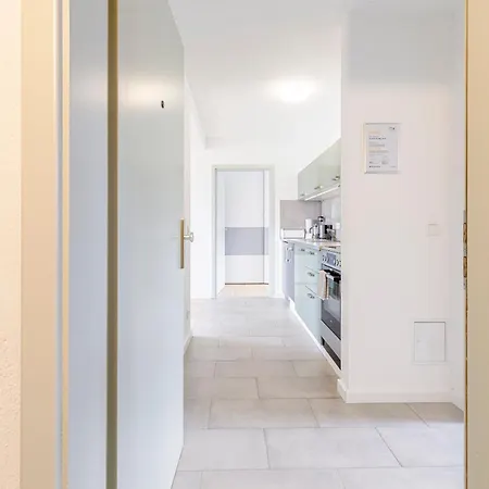 Premium Family Im Gaestehaus Trebnitz Διαμέρισμα *